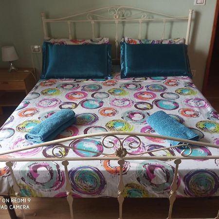 King Private Room Tra Arte Mare Campagna 恩波利 外观 照片